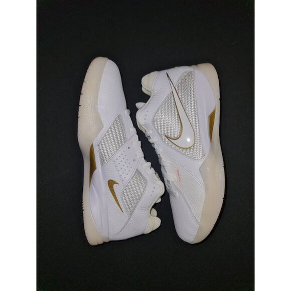Nike KD 3 Retro White Metallic Gold. SIZE 9 - DZ3009-100